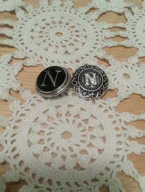 Snap Jewelry - Alphabet Initial Snap Buttons Letter N